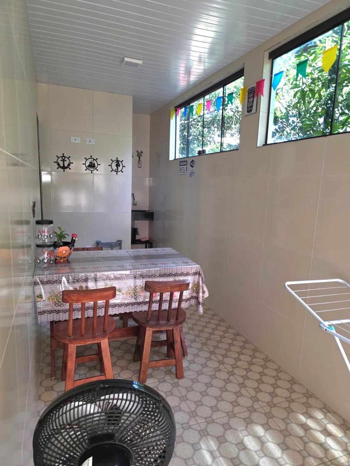 Apartment Shower