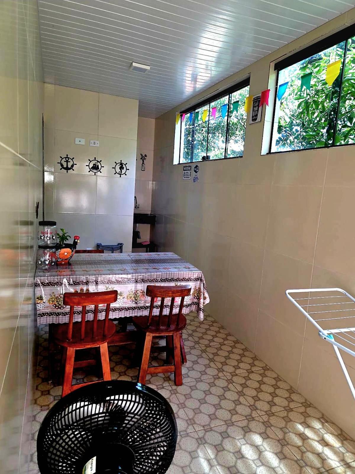 Apartment Shower